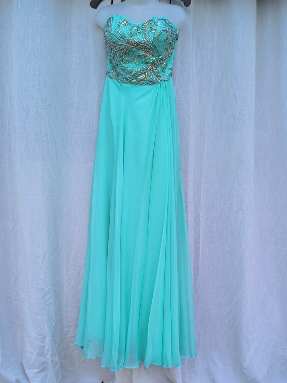 Disney Prom - Size 6 - Strapless Beaded Tiffany Evening Gown